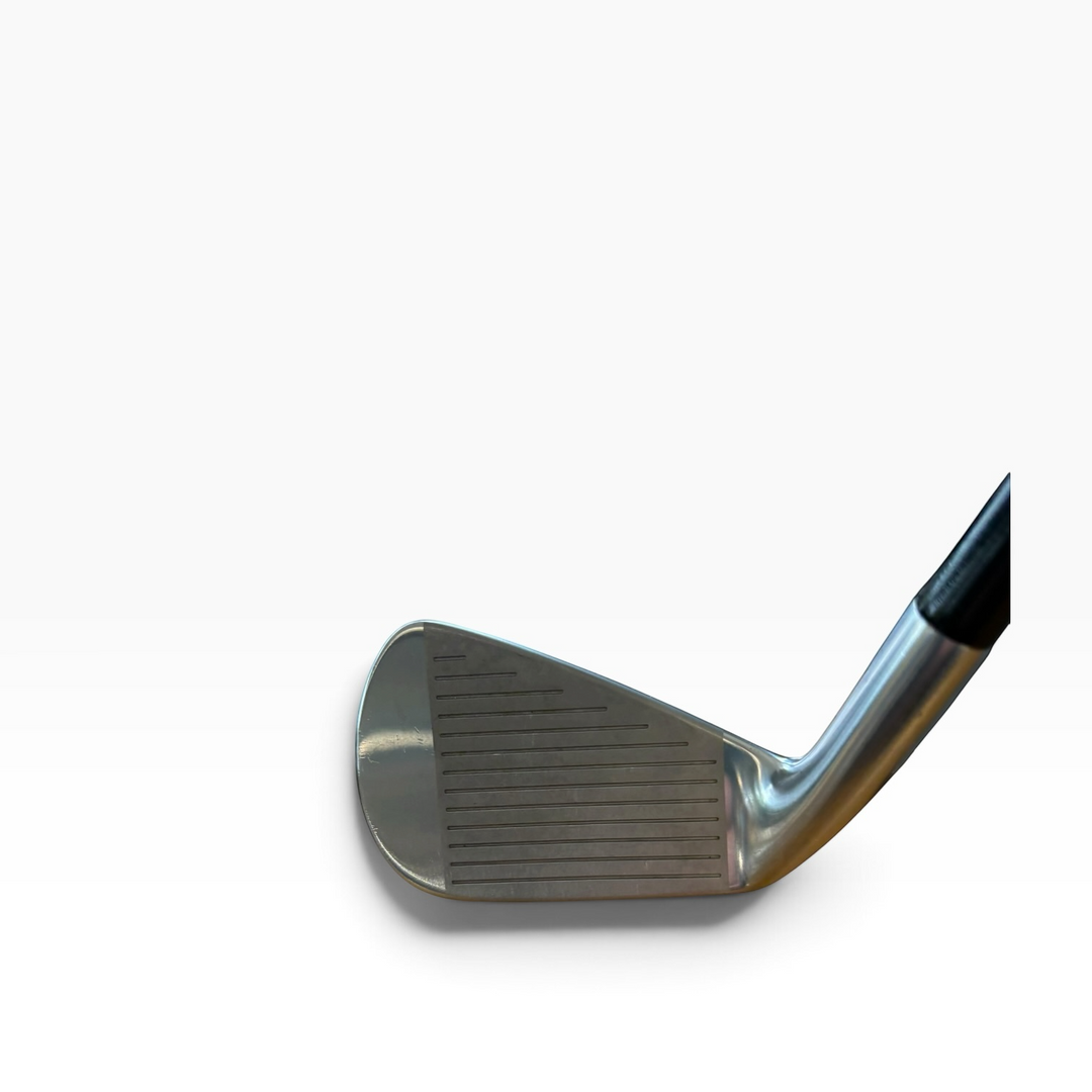 Mizuno M-13
