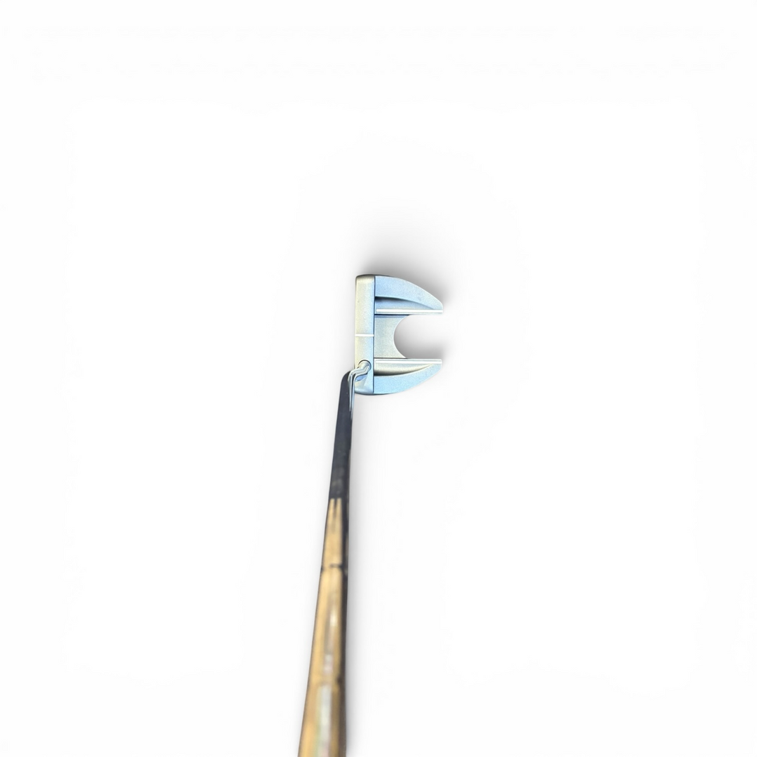 Odyssey DFX V-Line Fang